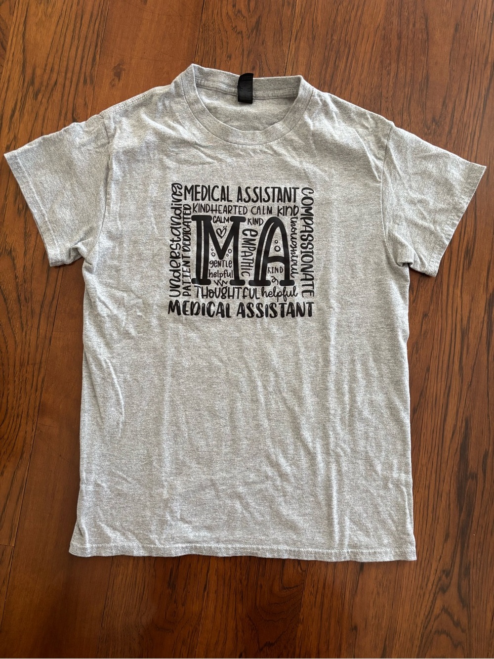 Gildan Gray Medical Assistant Graphic T-Shirt Small